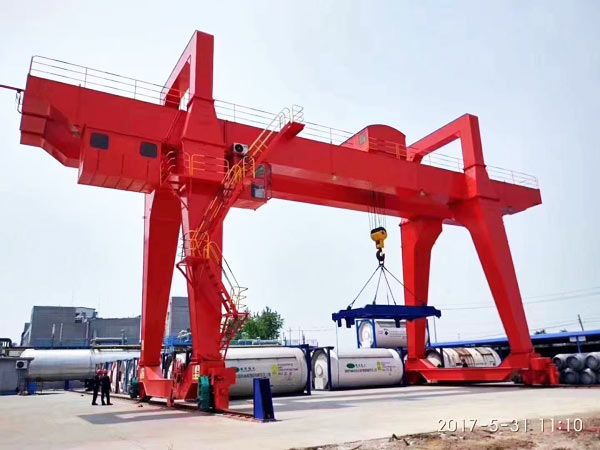 MG型雙梁門式起重機(jī)